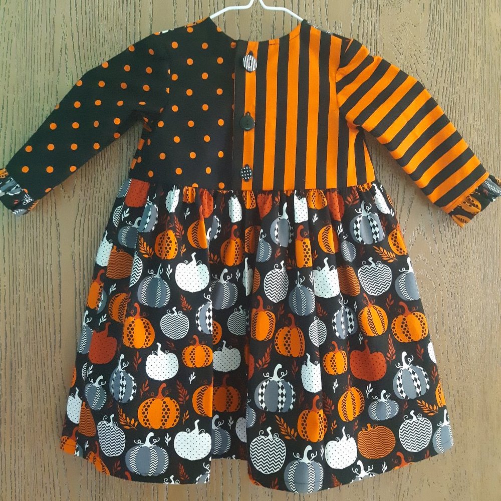 The "Cordelia Dress" - Size 12-18M - Infant Dress - Picture 3 of 3